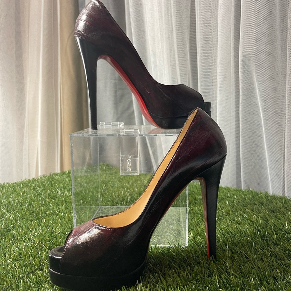 Christian Louboutin open toe pumps. Size 37